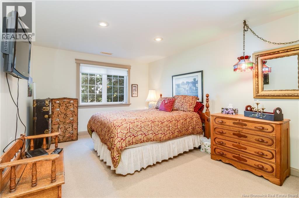 14 Eagle Court - 13