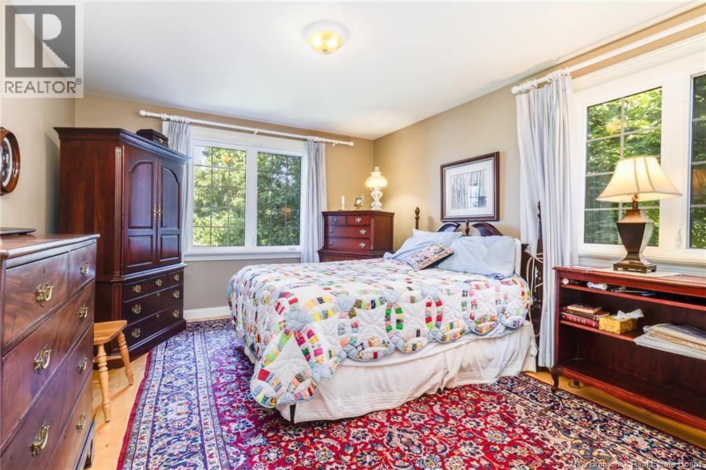 14 Eagle Court - 32