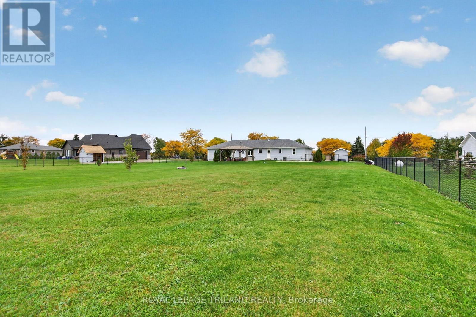8578 Vance Drive — photo 15