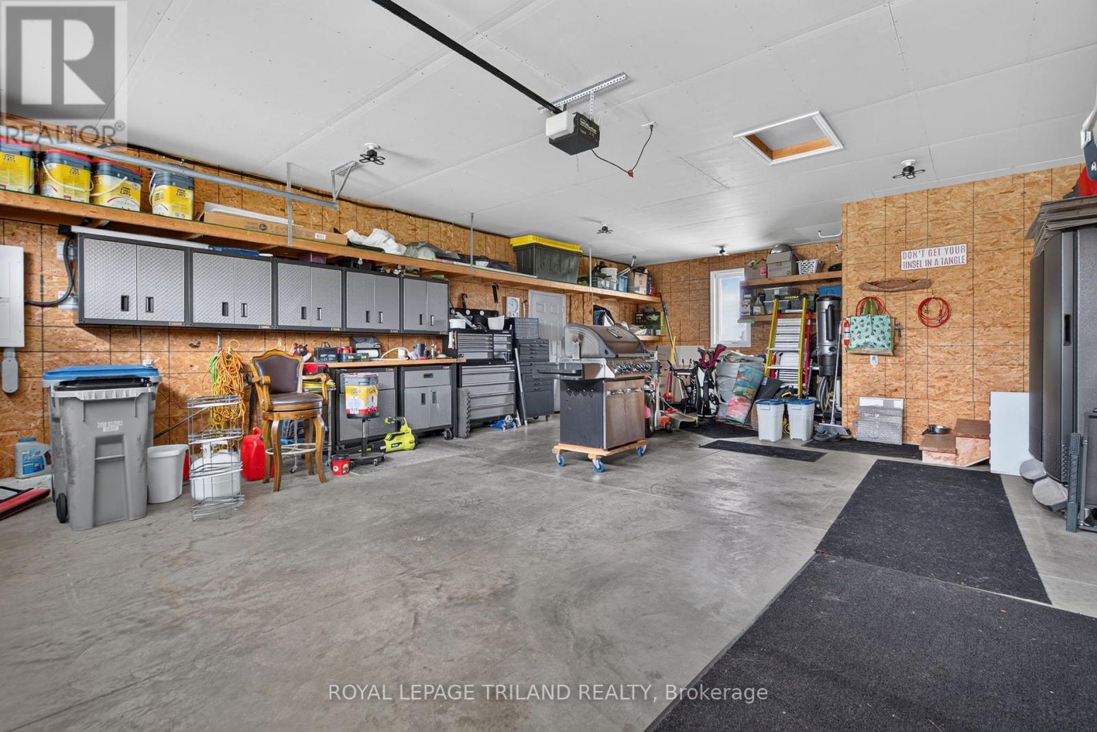 8578 Vance Drive — photo 47