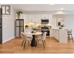 210 - 2370 Tenth Line Road, Ottawa, ON K4A5V1 Photo 9