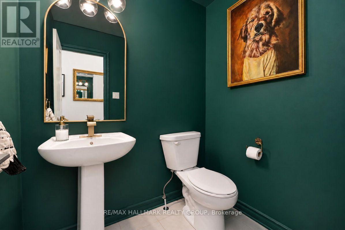 514 Hyssop Street — photo 18