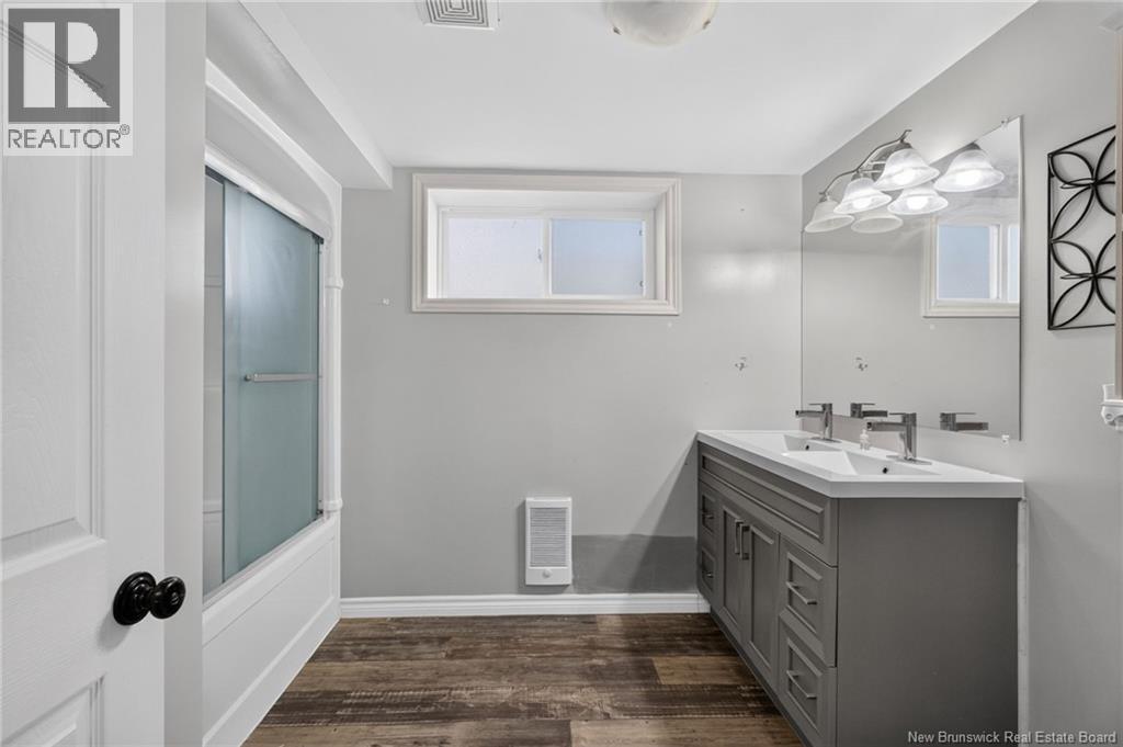 18 Jean Maillet Road - 32