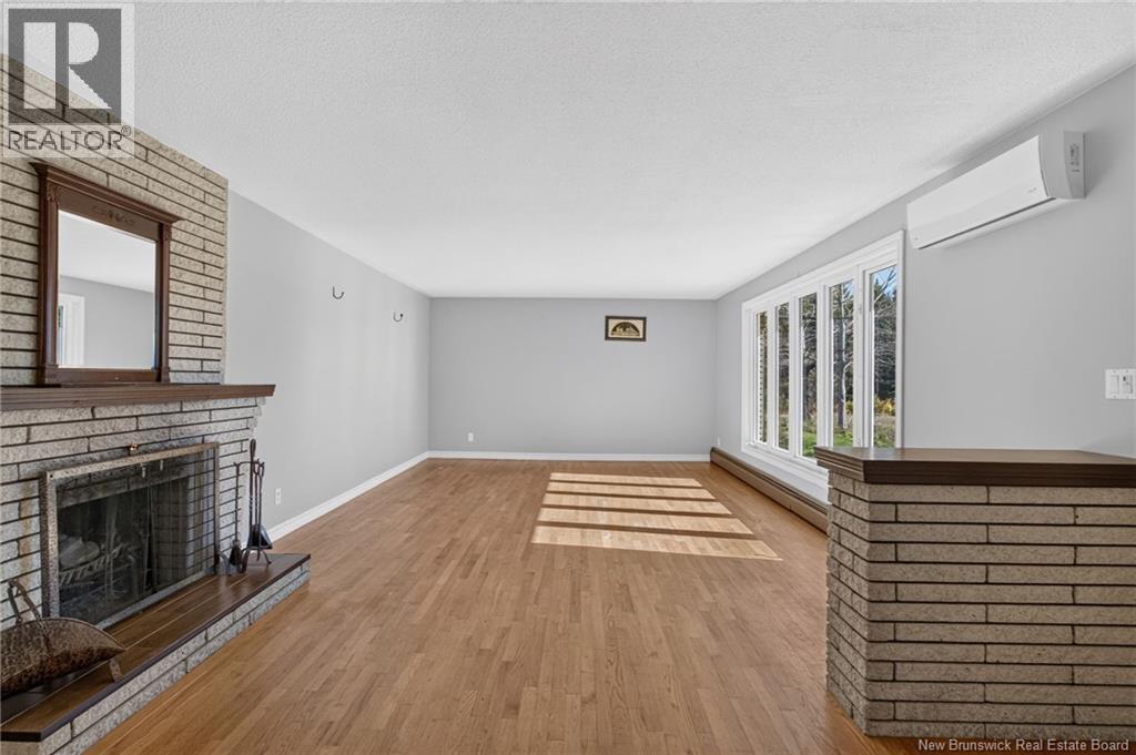 18 Jean Maillet Road - 9