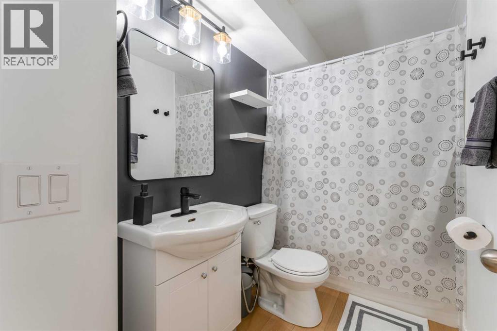 1135 penrith Crescent SE - photo 32