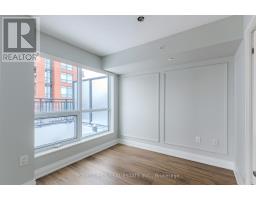 734 - 830 Lawrence Avenue W, Toronto, ON M6A0A2 Photo 15
