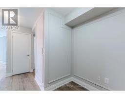 734 - 830 Lawrence Avenue W, Toronto, ON M6A0A2 Photo 10