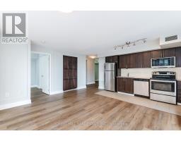 Primary Bedroom - 734 - 830 Lawrence Avenue W, Toronto, ON M6A0A2 Photo 6