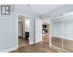 734 - 830 Lawrence Avenue W, Toronto, ON M6A0A2 Photo 16