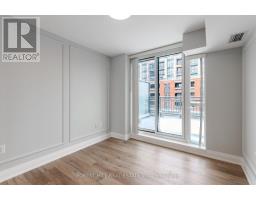 734 - 830 Lawrence Avenue W, Toronto, ON M6A0A2 Photo 11