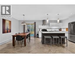 236 Erinvale Drive, photo 6
