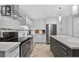 236 Erinvale Drive, photo 2