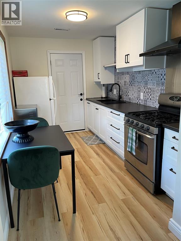 580 Cromwell Street — photo 19