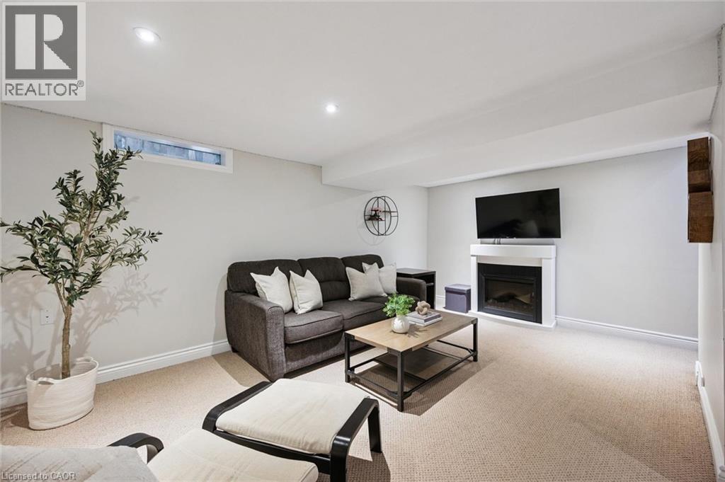 246 PATRICIA Road - 24