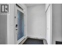4pc Bathroom - 189 Carringvue Way Nw, Calgary, AB T3P1K6 Photo 9