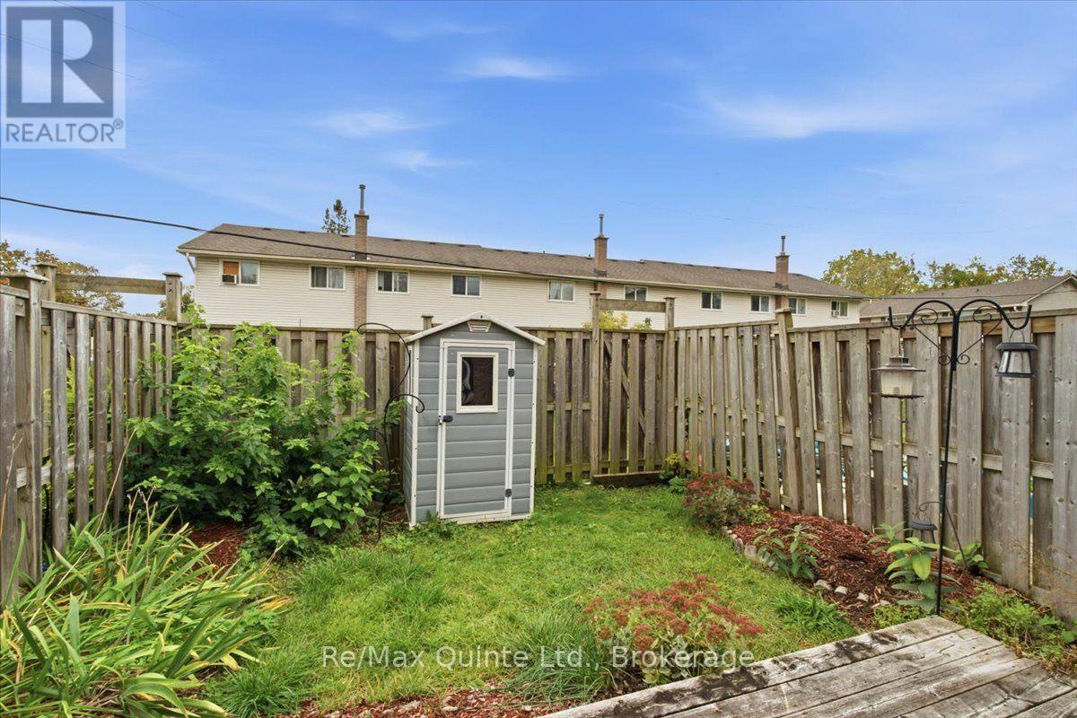 17- 17 Tiffany Place, Quinte West, ON photo 23