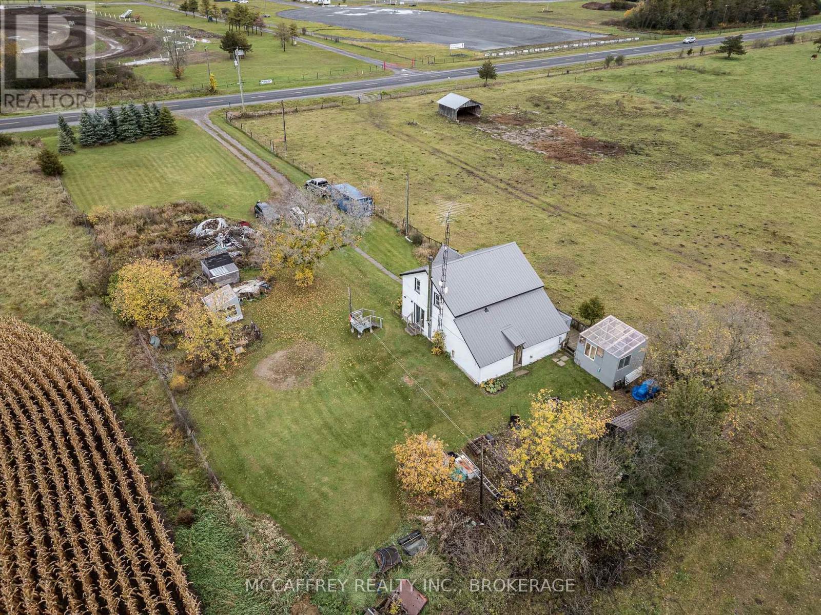 6986 Old Highway 2 — photo 47