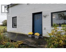 Sunroom - 6986 Old Highway 2, Tyendinaga, ON K0K3A0 Photo 6
