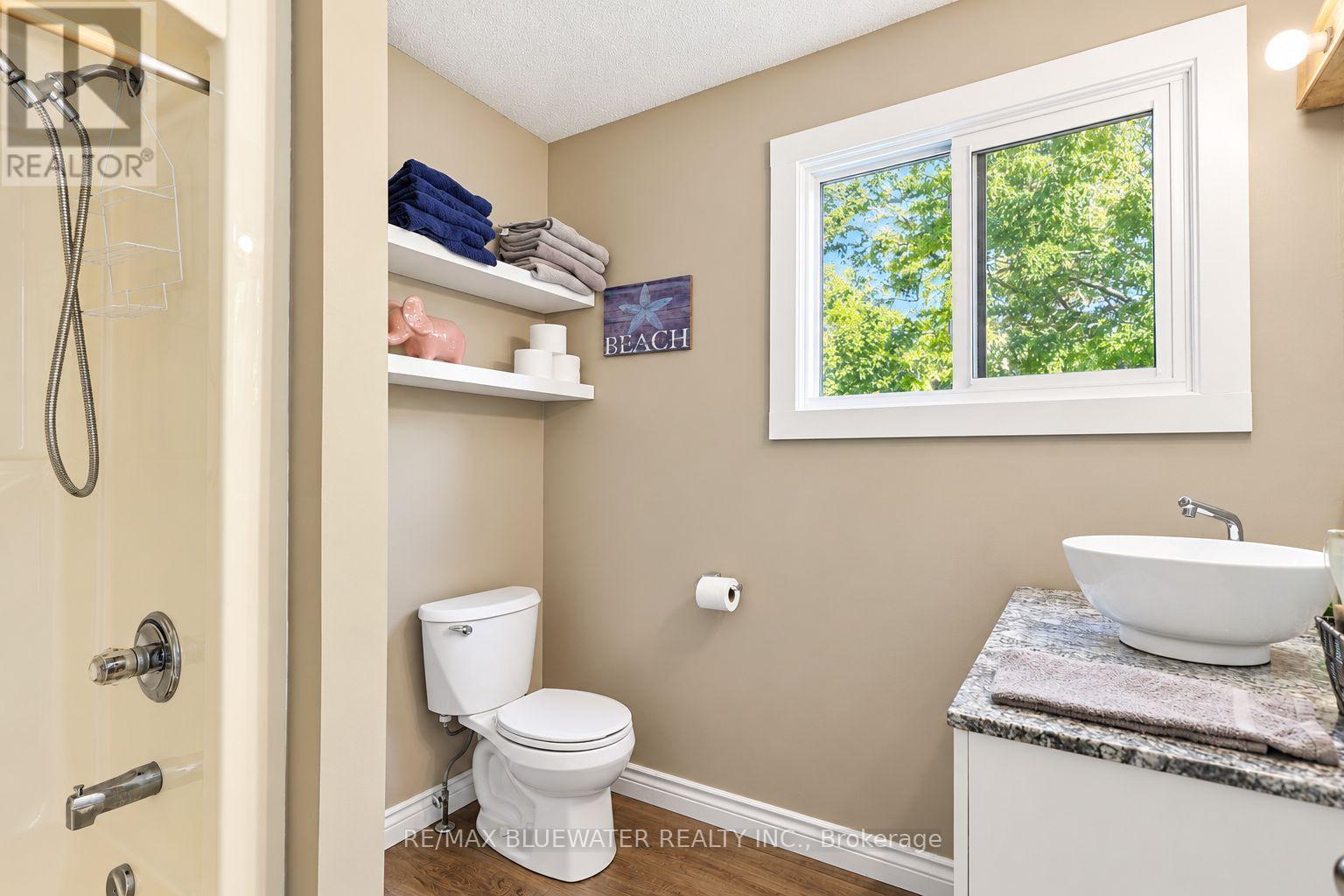 8437 Defore Drive — photo 30