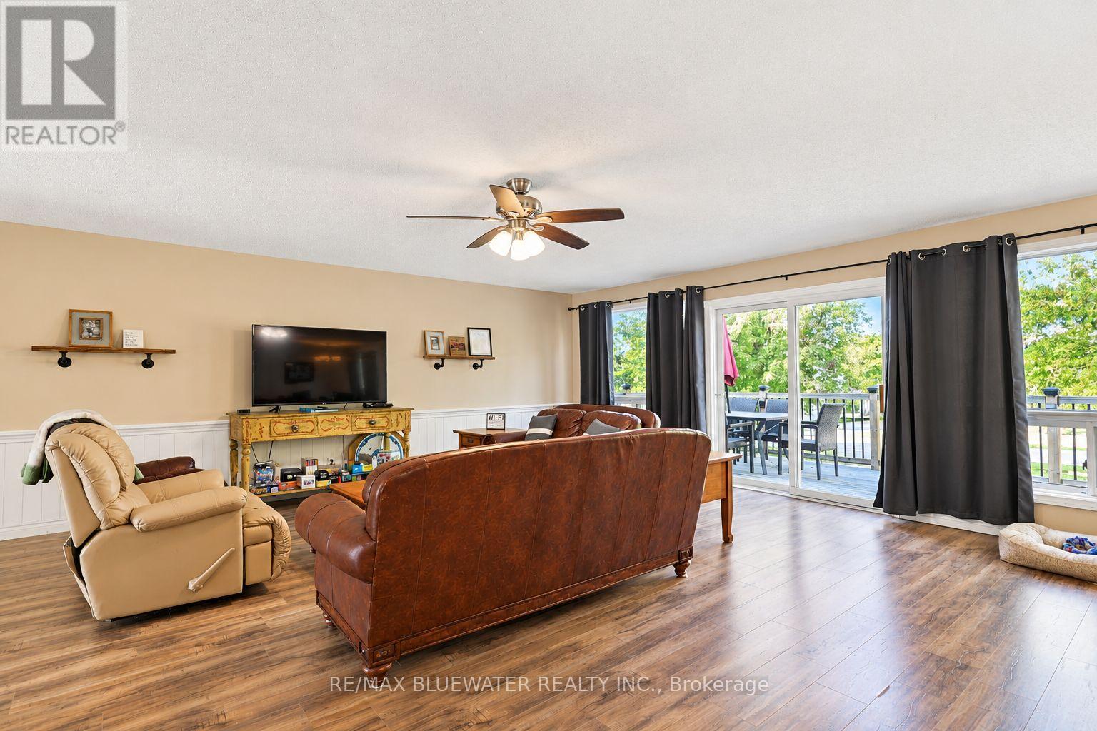 8437 Defore Drive — photo 4