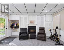8437 Defore Drive, Lambton Shores, ON N0M1T0 Photo 11