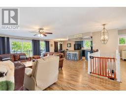 8437 Defore Drive, Lambton Shores, ON N0M1T0 Photo 18