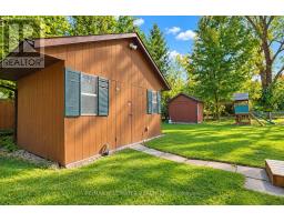 8437 Defore Drive, Lambton Shores, ON N0M1T0 Photo 41