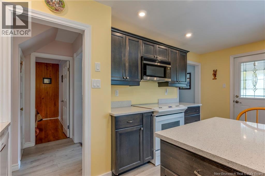 22 Visart Street - 8