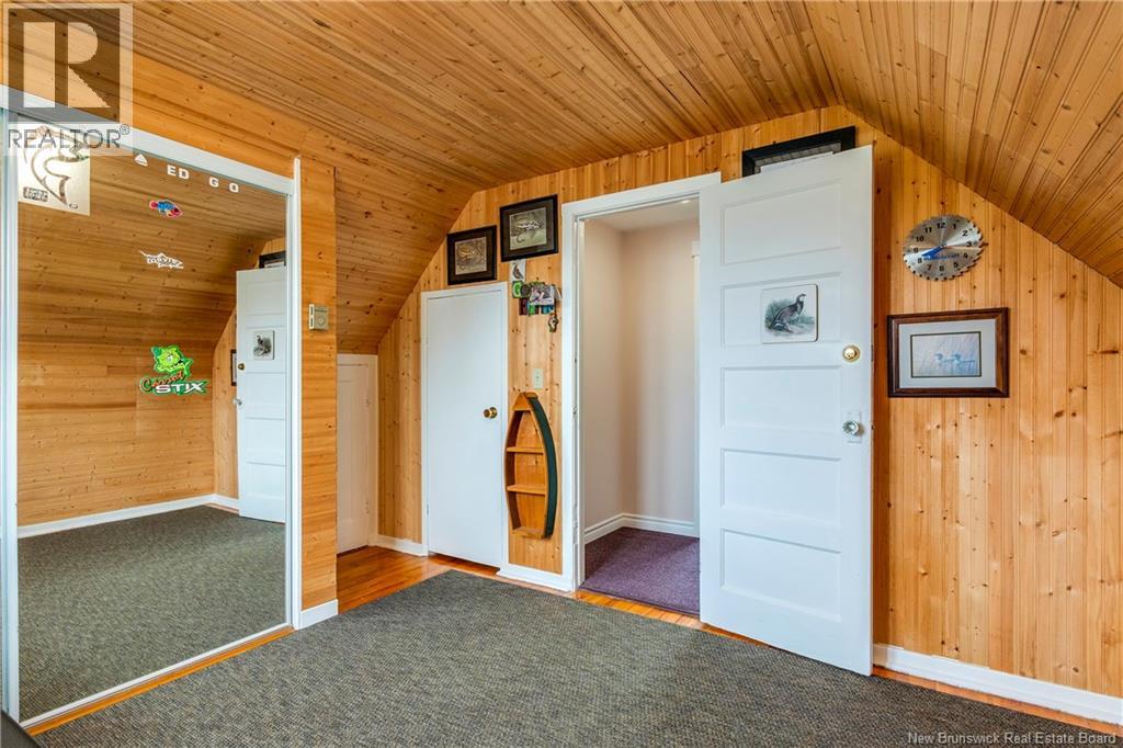 22 Visart Street - 28