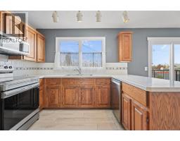 135 Queensland Road Se, Calgary, AB T2J3R9 Photo 17