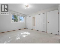 135 Queensland Road Se, Calgary, AB T2J3R9 Photo 24