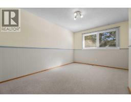 135 Queensland Road Se, Calgary, AB T2J3R9 Photo 28