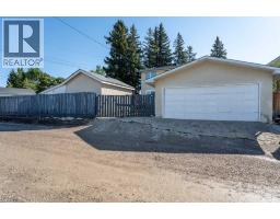 135 Queensland Road Se, Calgary, AB T2J3R9 Photo 47