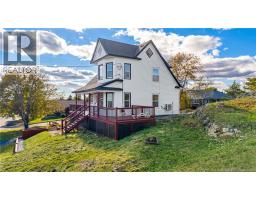 677 Fundy Drive, photo 3