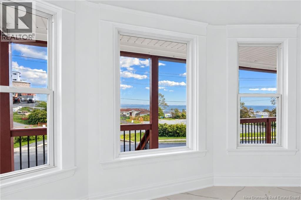 677 Fundy Drive - 11