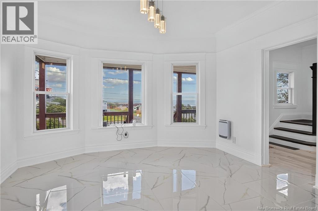 677 Fundy Drive - 10