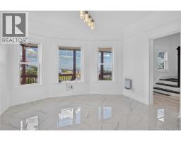 677 Fundy Drive, photo 10