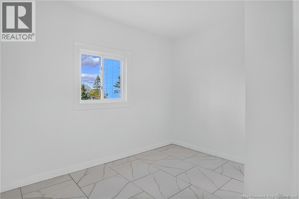 677 Fundy Drive - 35