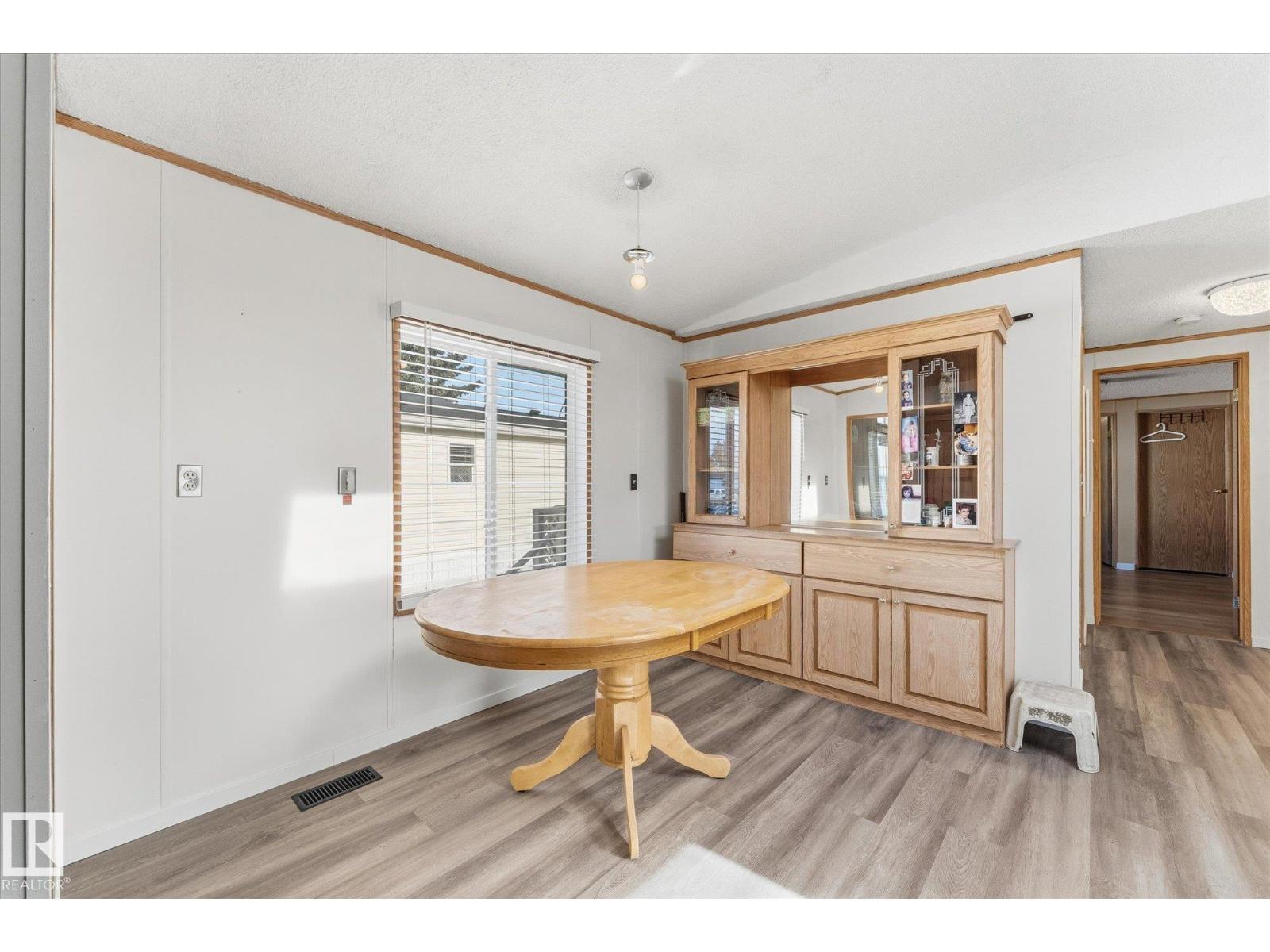 #688 53222 Range Road 272, photo 12