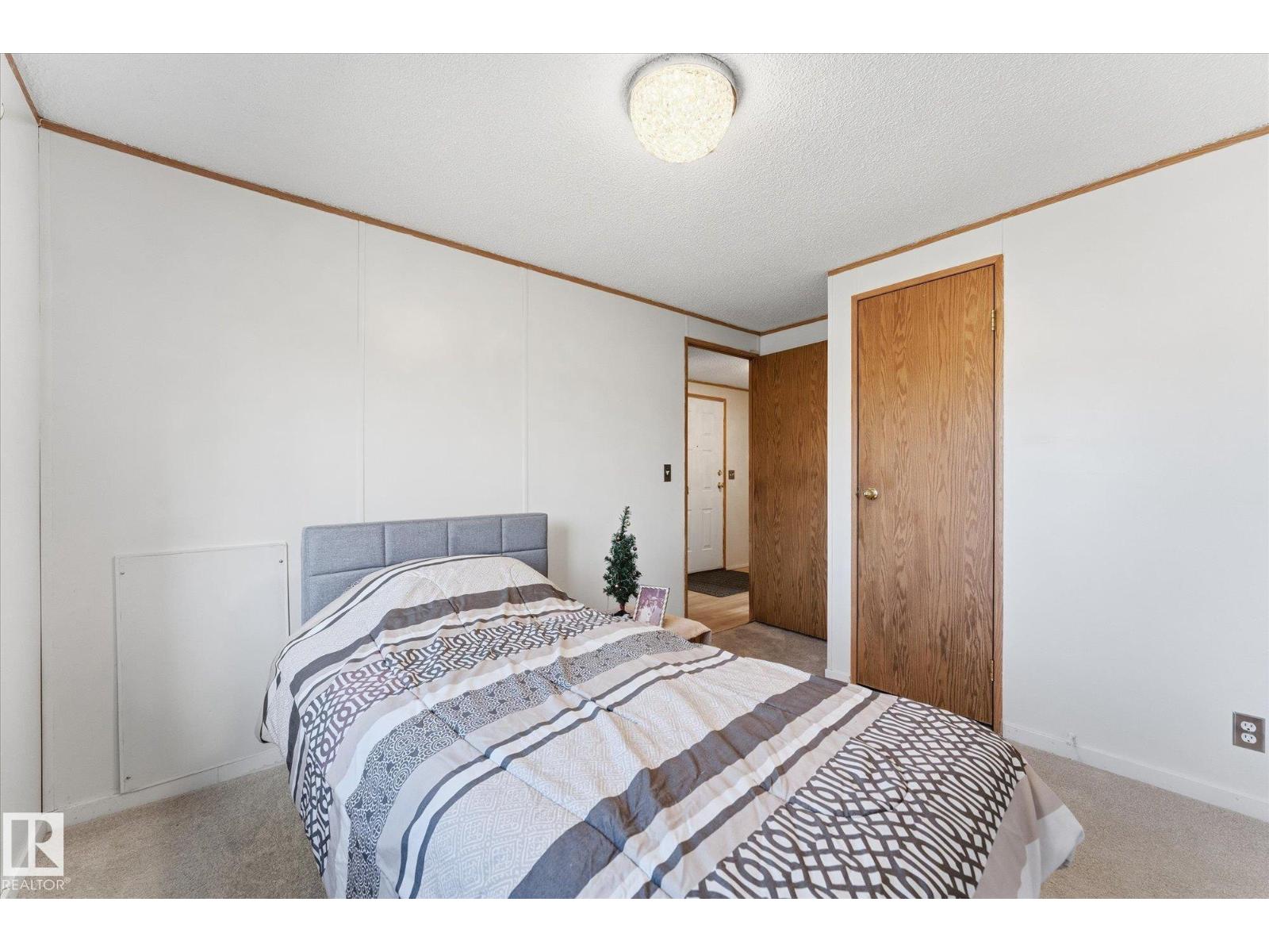 #688 53222 Range Road 272, photo 21