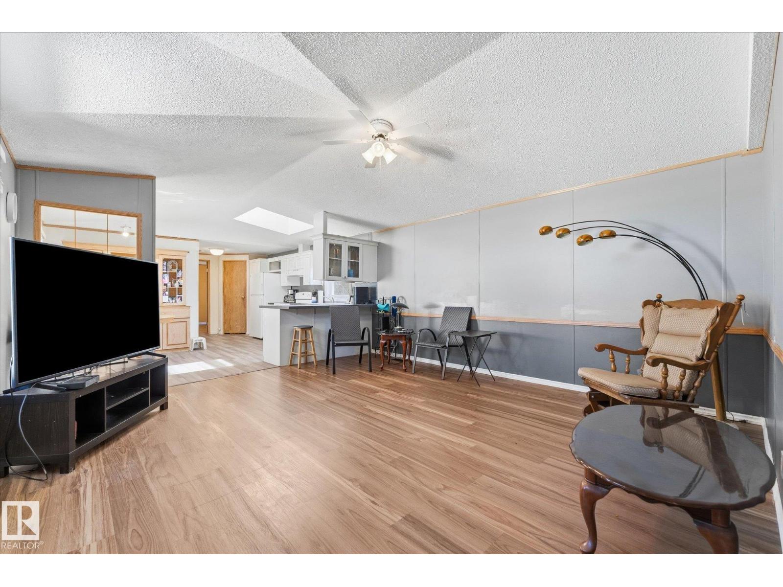 #688 53222 Range Road 272, photo 6