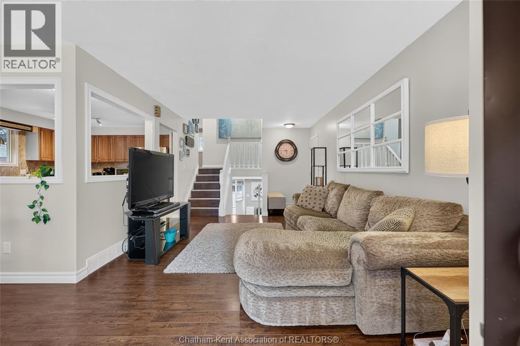 336 CAMPUS PARKWAY - 4