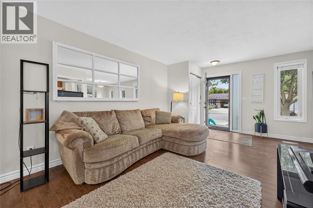 336 CAMPUS PARKWAY - 8