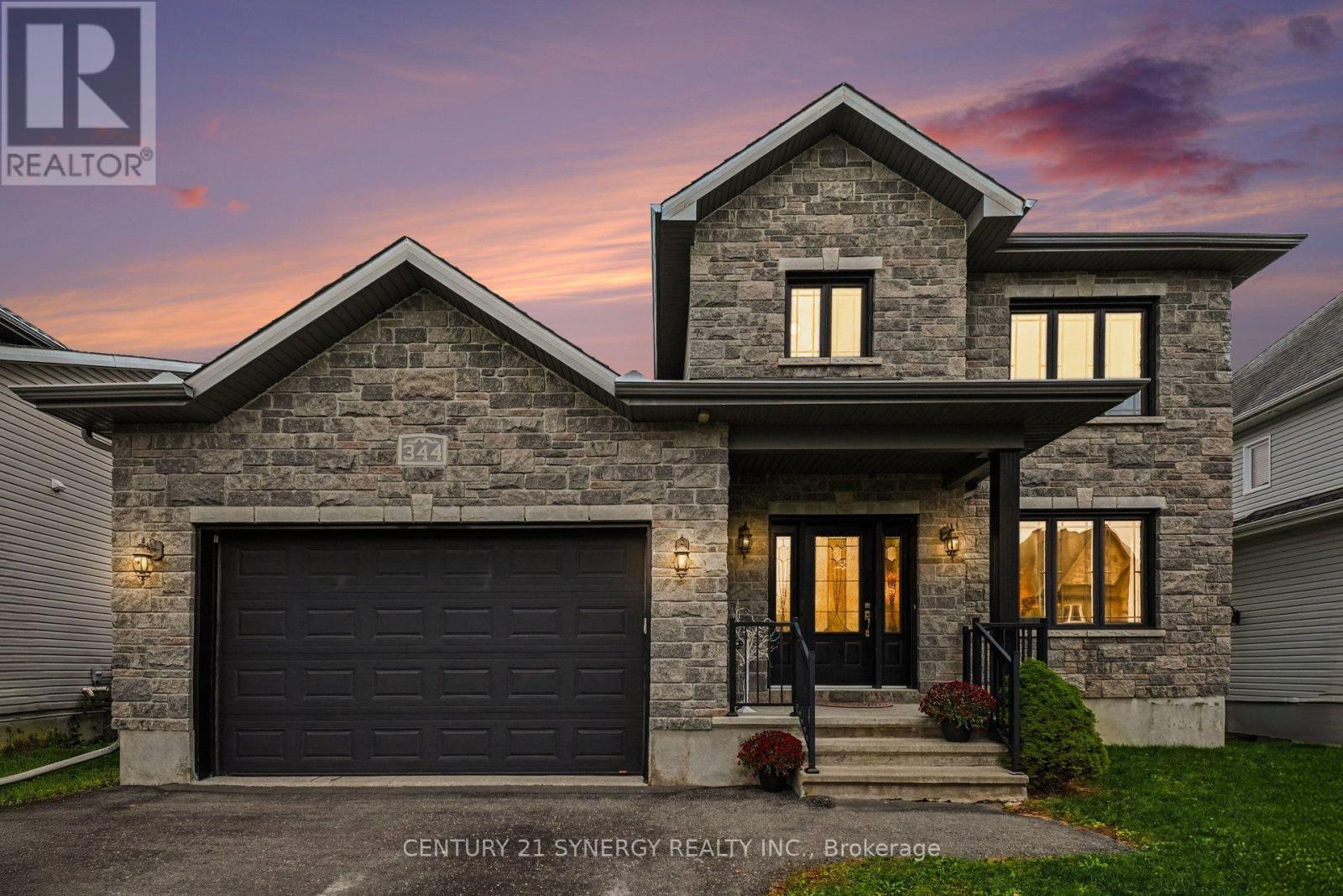 344 COLMAR STREET - 2