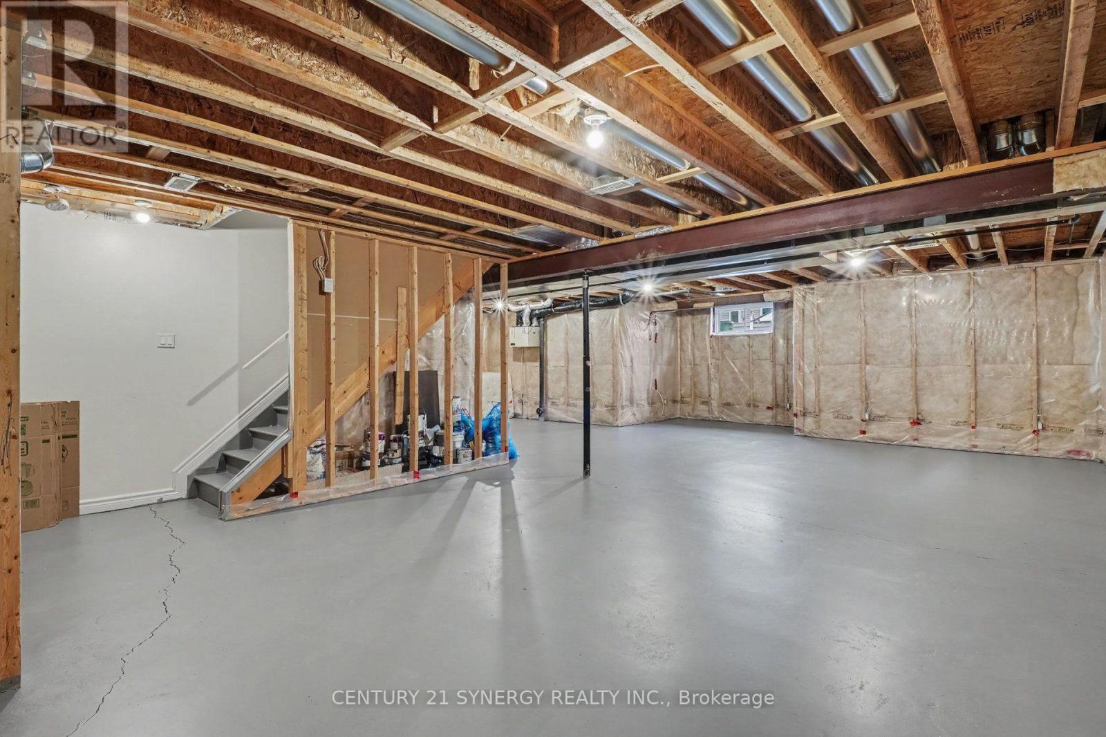 344 Colmar Street — photo 30