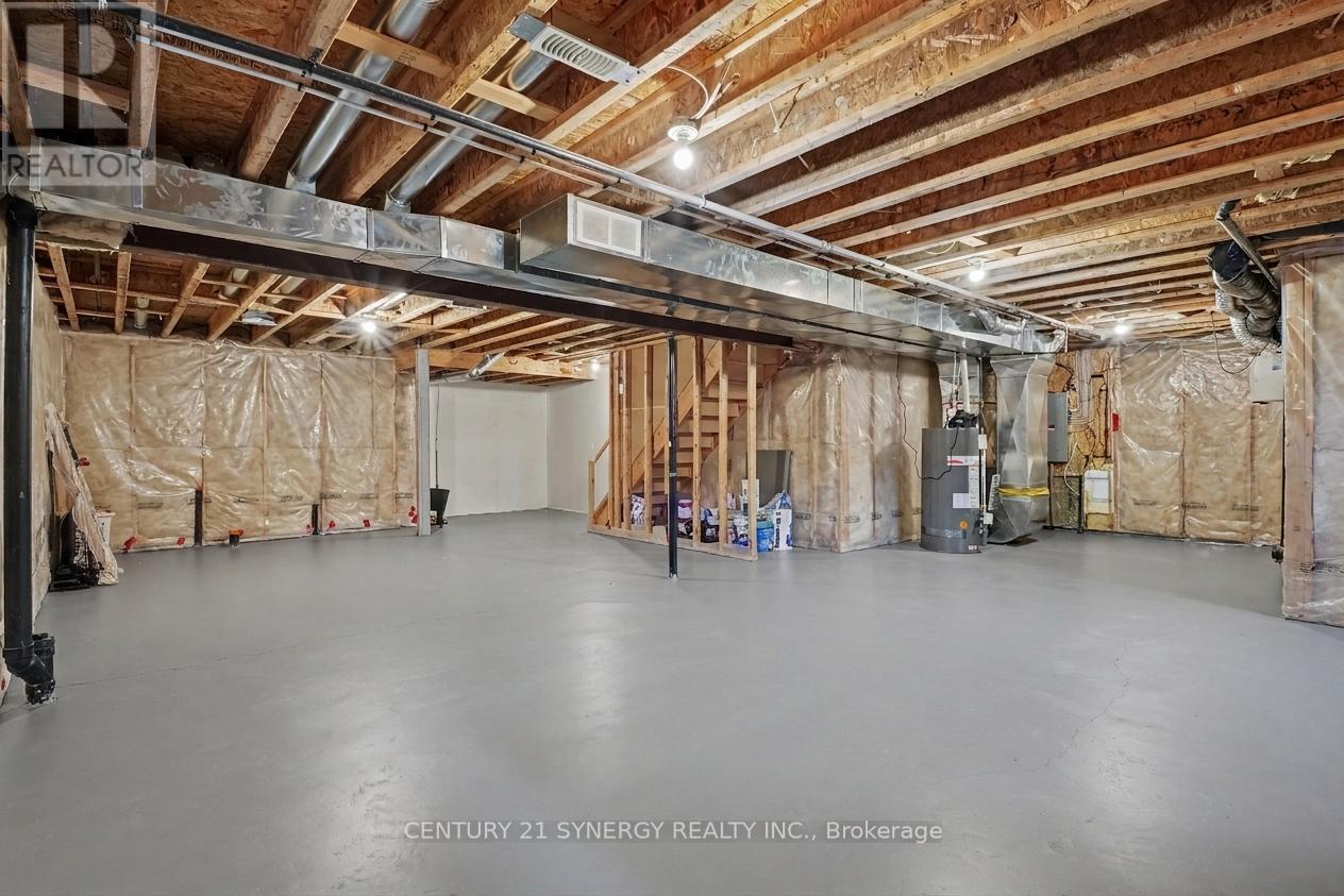 344 Colmar Street — photo 31