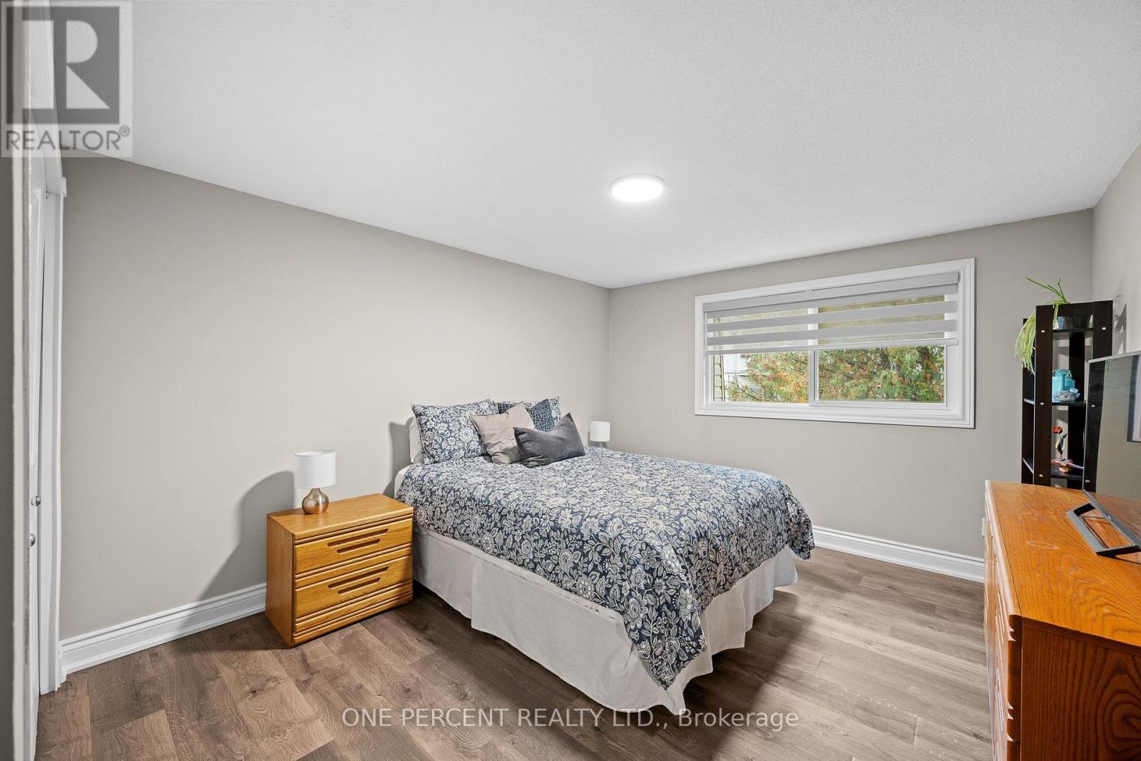 20 Sonnet Crescent — photo 19