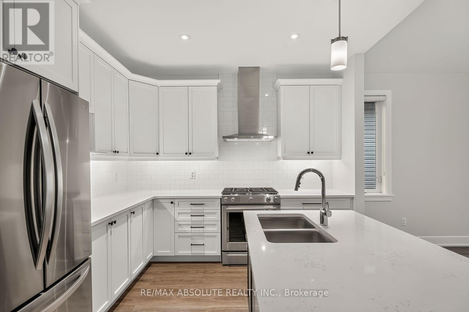 116 MCPHAIL DRIVE - 10