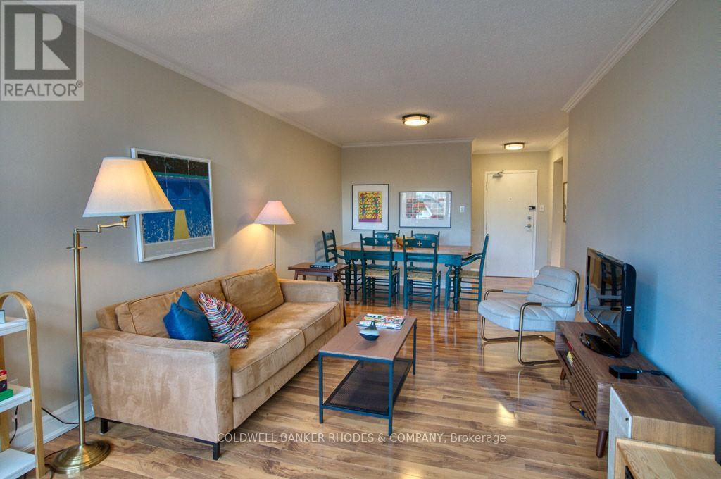 60 Mcleod Street — photo 10