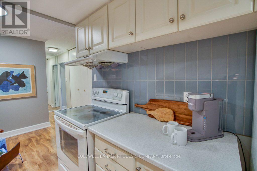 60 Mcleod Street — photo 20